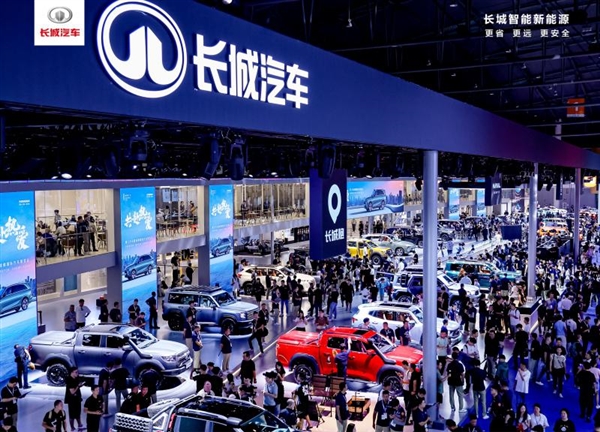 风暴娱乐注册：长城汽车在成都车展放阅兵直播 对面是两个丰田